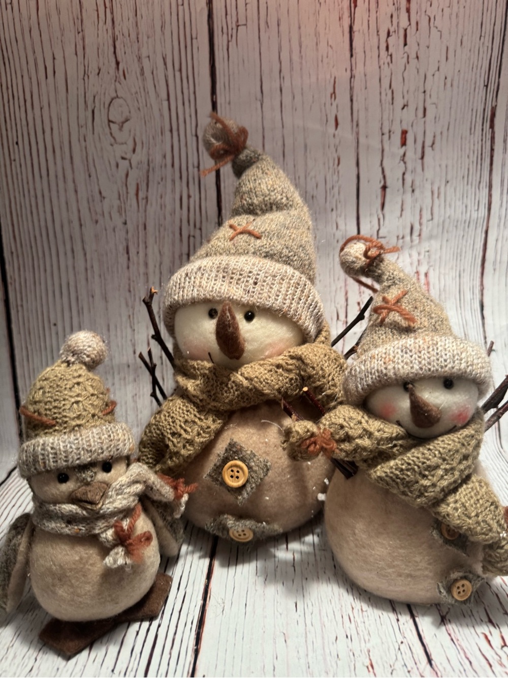 Neutral Beige Snowman/Penguin Holiday Figurine Set